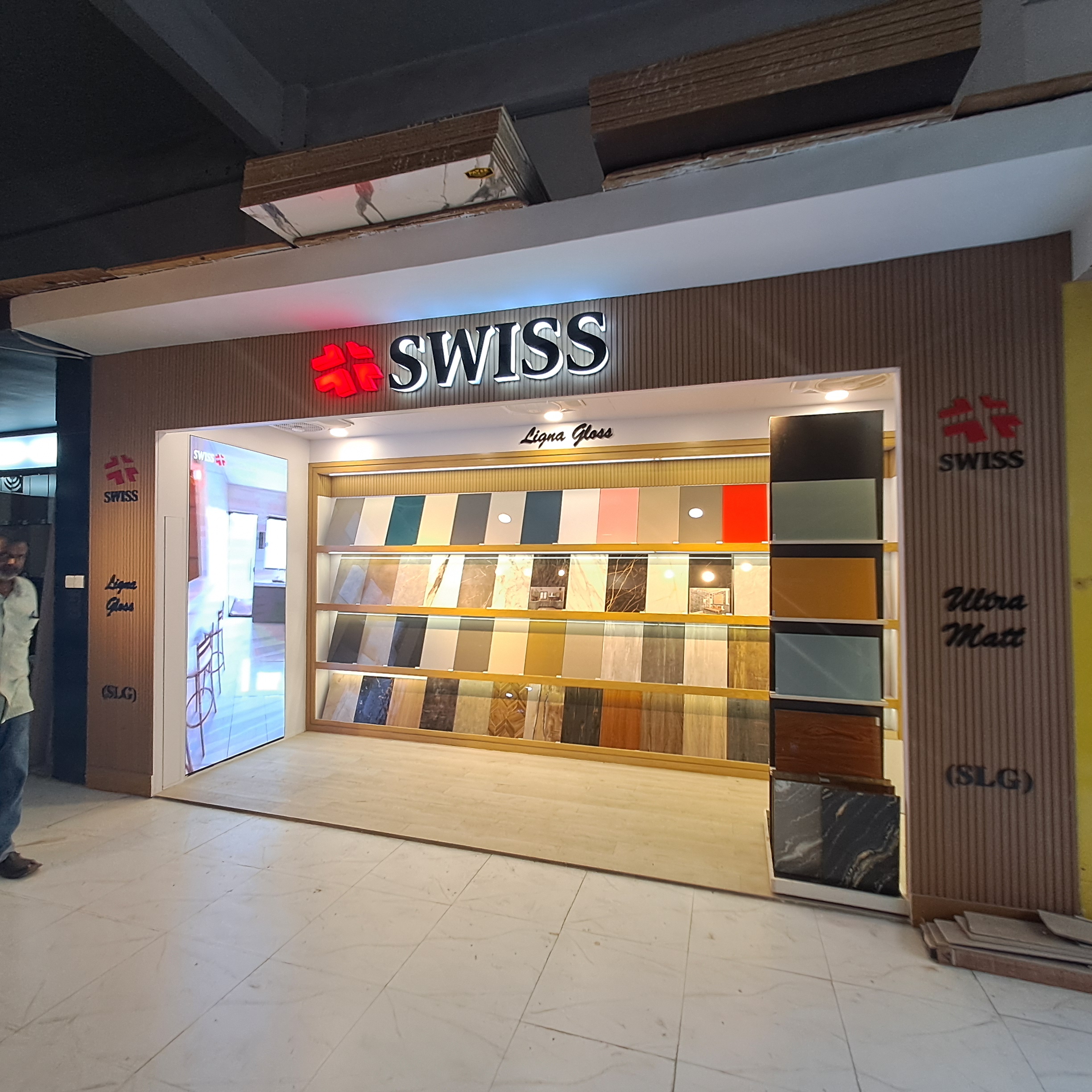 Swiss Ligna Gloss